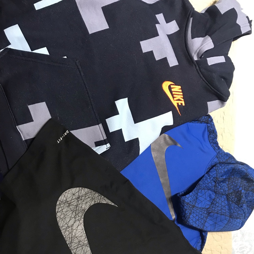 Nike sweatshirts and long sleeve shirt